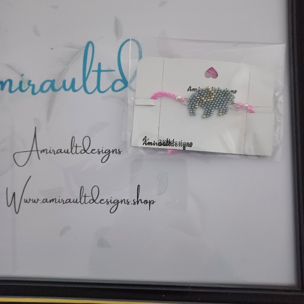 Adjustable elephant bracelet